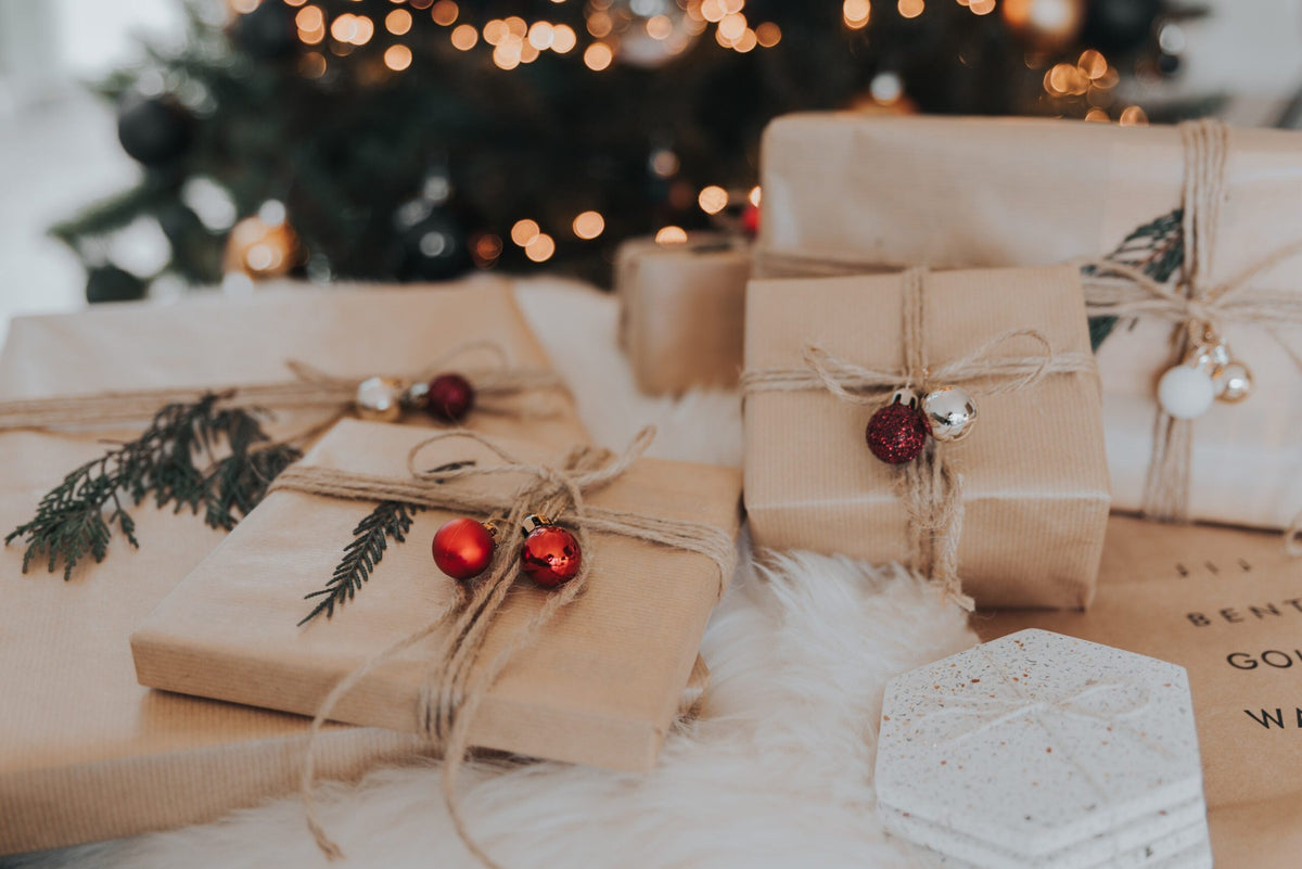 Which Sneakers Should You Give as a Christmas Gift? Check Out Our Shoe Picks!