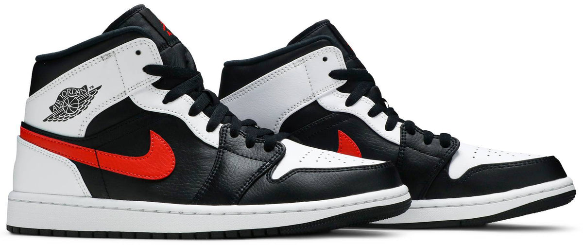 Air Jordan 1 Mid Chile Red
