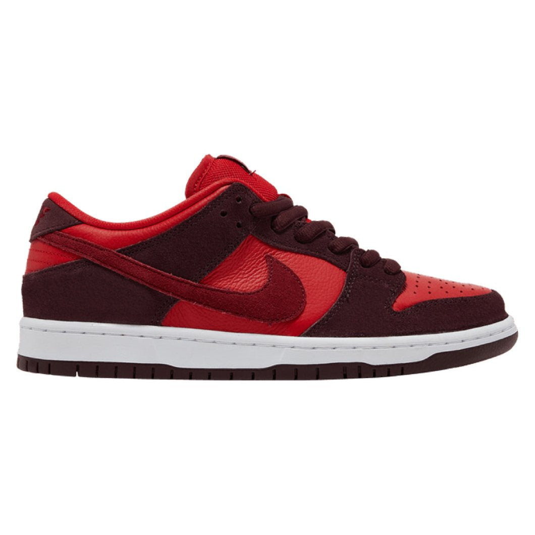 Dunk Low Pro SB Cherry
