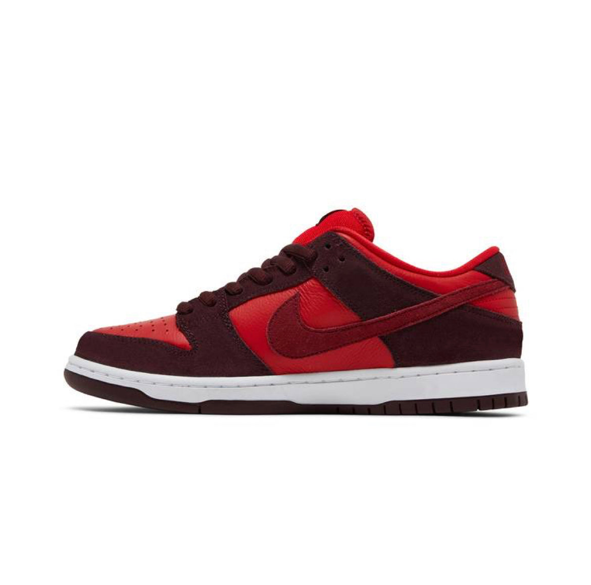 Dunk Low Pro SB Cherry