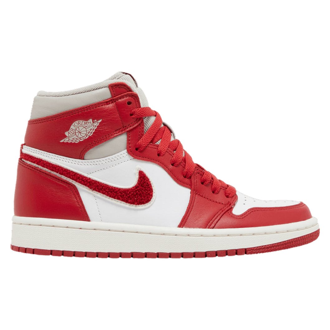 Air Jordan 1 Retro High OG Varsity Red