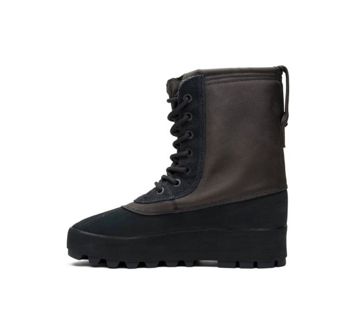 Yeezy 950 Pirate Black (2023)