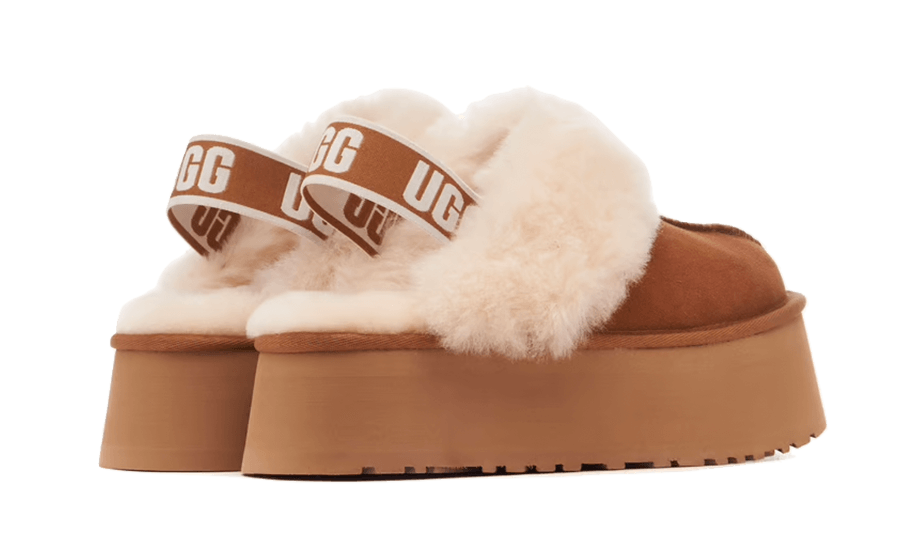 UGG Funkette Slipper Chestnut (Women`s)