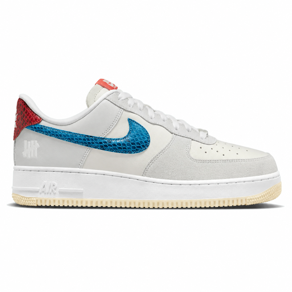 Nike Air Force 1 Low SP Undefeated 5 On It Dunk vs. AF1