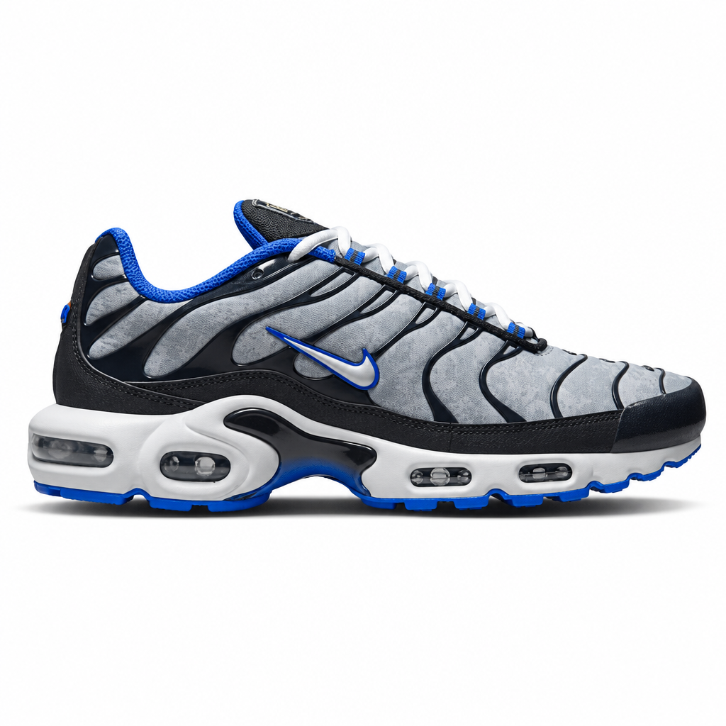 Nike Air Max Plus SE Social FC