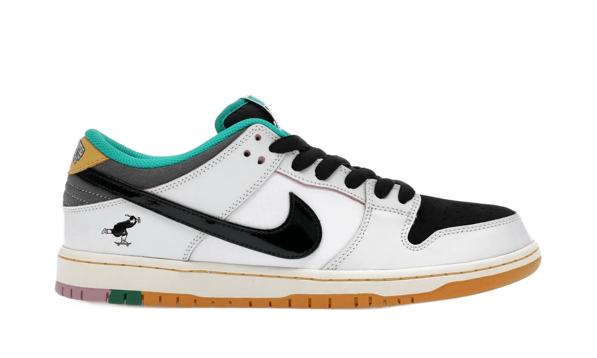 Nike SB Dunk Low CSEF