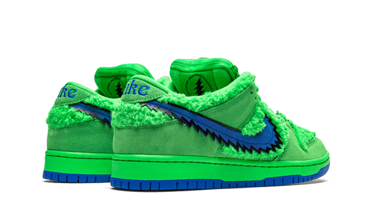Grateful Dead x Nike Dunk Low SB Green Bear