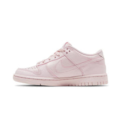 Nike Dunk Low SE Prism Pink