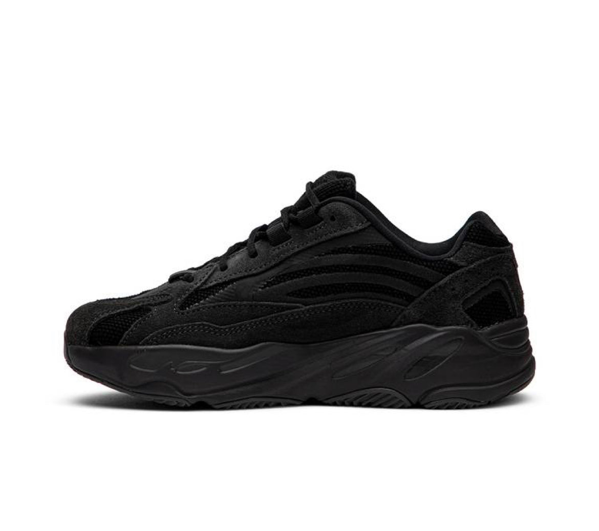 Yeezy Boost 700 V2 Vanta (Kids)
