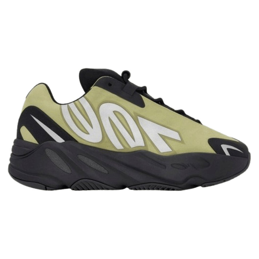 Yeezy Boost 700 MNVN Resin (Kids)