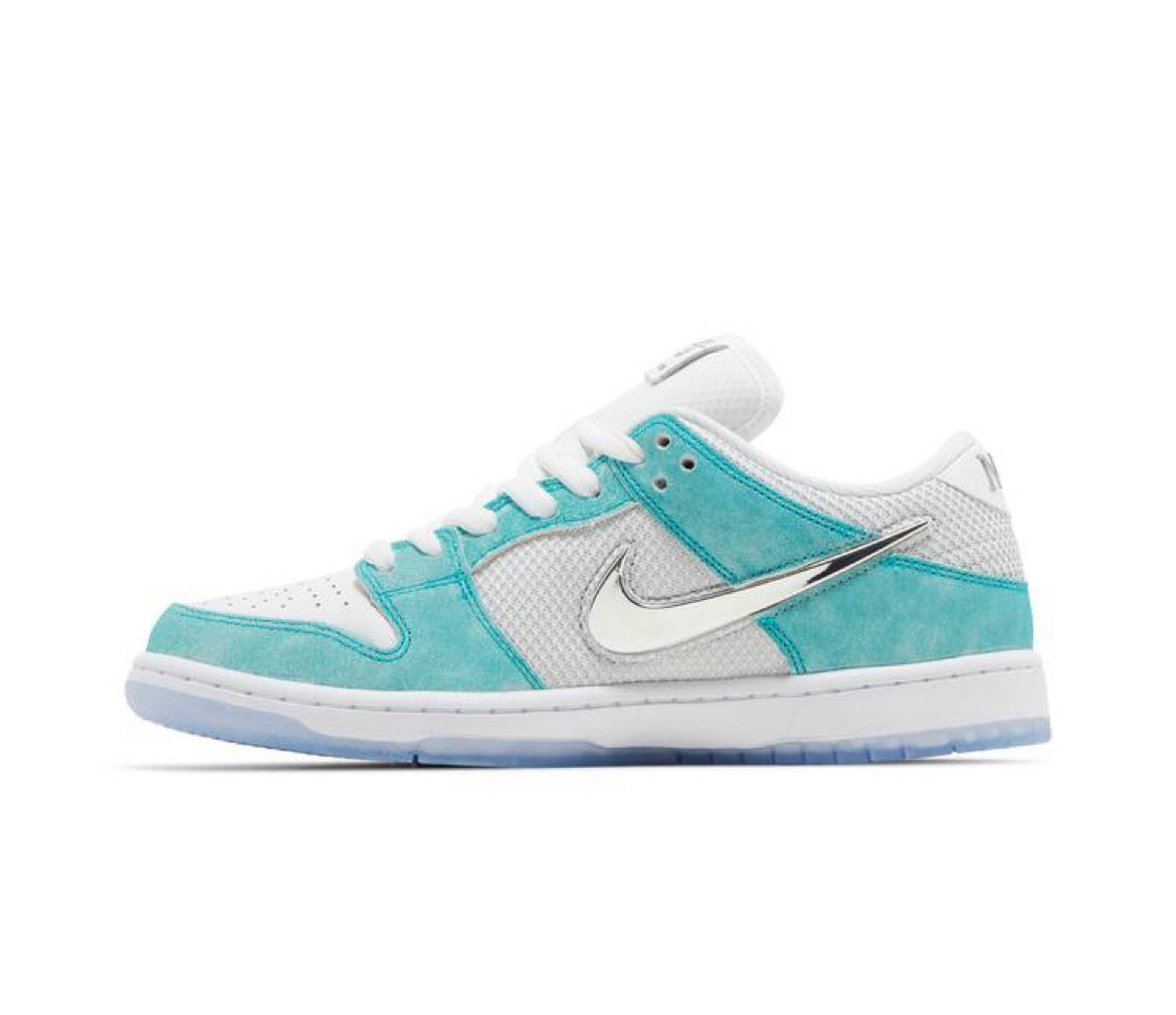 April Skateboards x Dunk Low SB Turbo Green