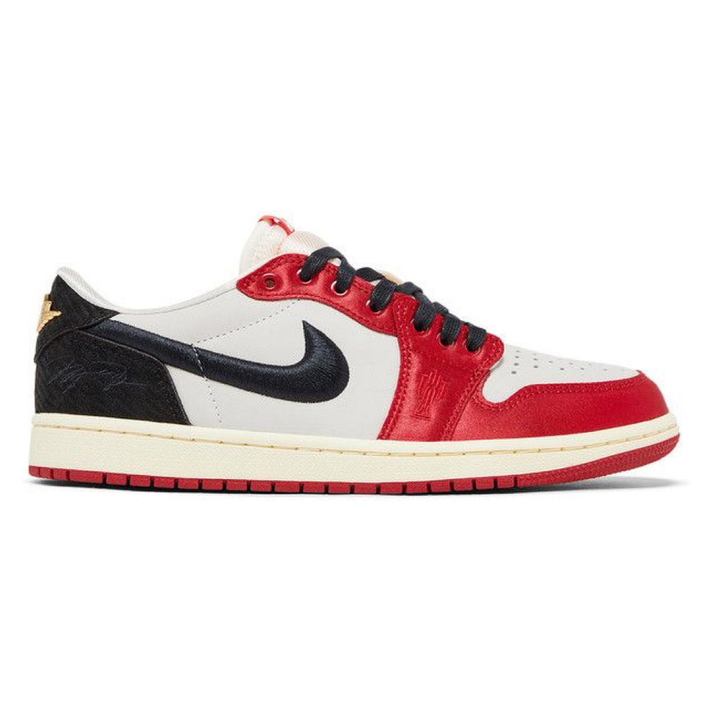 Air Jordan 1 Retro Low OG Trophy Room Away - SneakersJoint