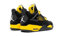 Air Jordan 4 Retro Thunder 2023