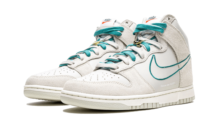 Nike Dunk High First Use Light Bone Green Noise - SneakersJoint