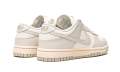 Dunk Low Light Bone