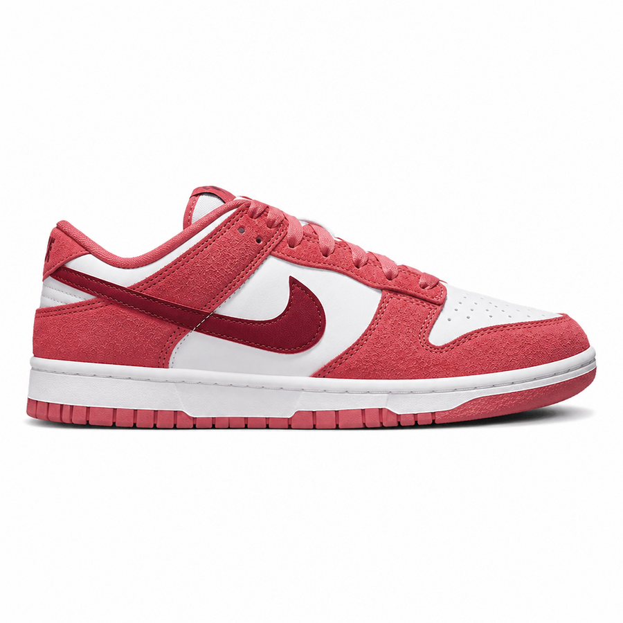 Nike Dunk Low Valentine's Day