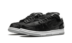 Medicom Toy x Nike Dunk Low SB BE@RBRICK
