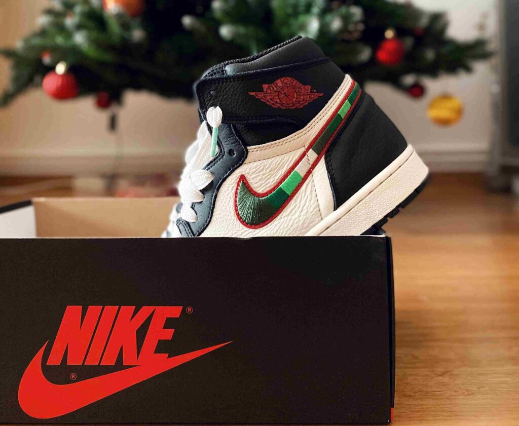 What sneakers to give as a Christmas gift? Check out our shoe suggestions!