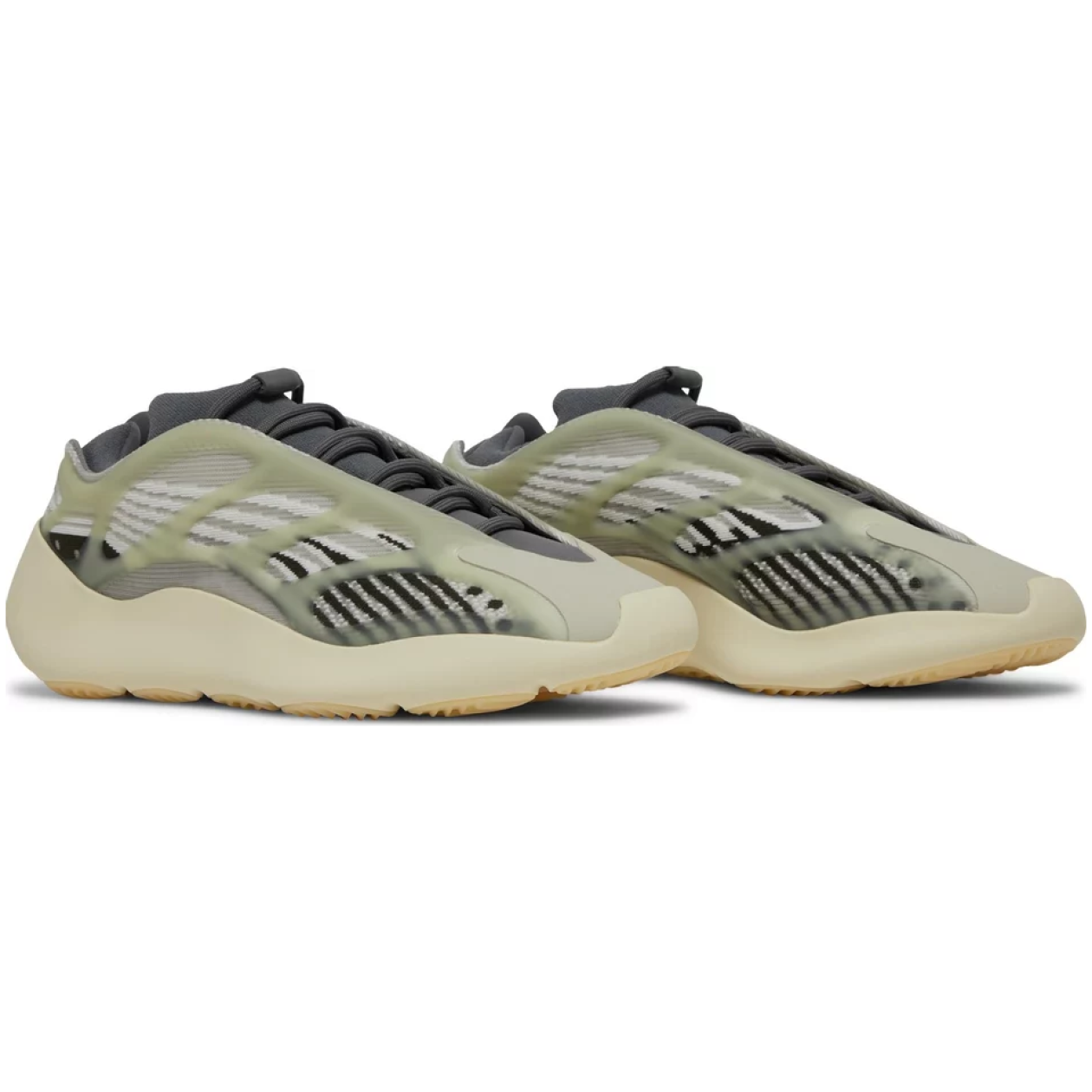 Olx best sale yeezy 700