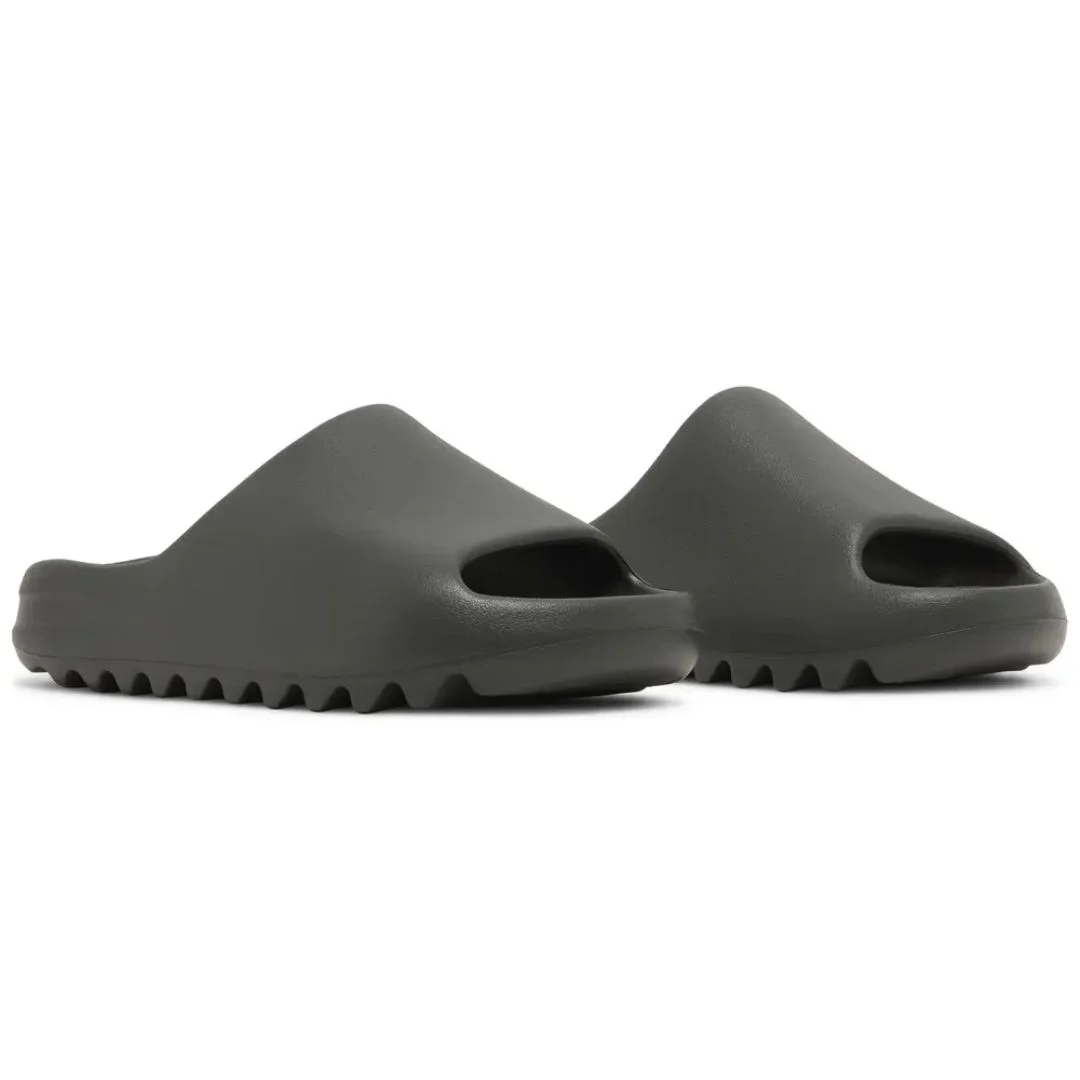 Yeezy Slide Dark Onyx 3