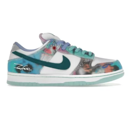 Nike SB Dunk Low Futura Laboratories Bleached Aqua