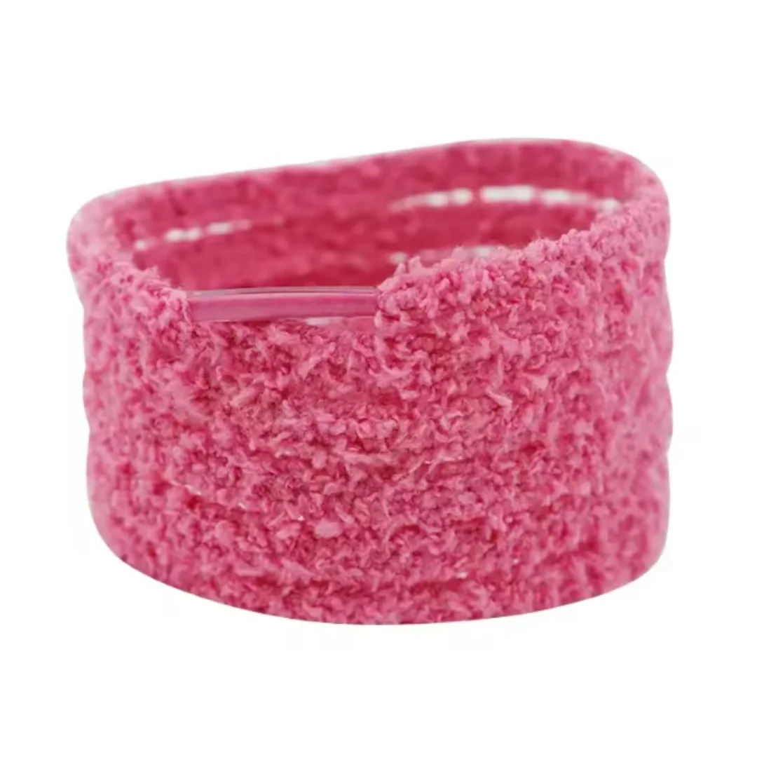 Sznurówki pluszowe różowe